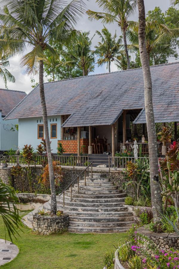 Villa Ume Tenang ヌサペニダ エクステリア 写真