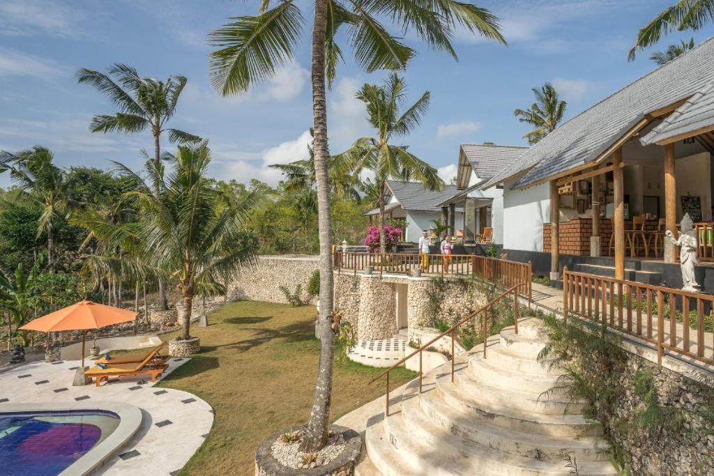 Villa Ume Tenang ヌサペニダ エクステリア 写真