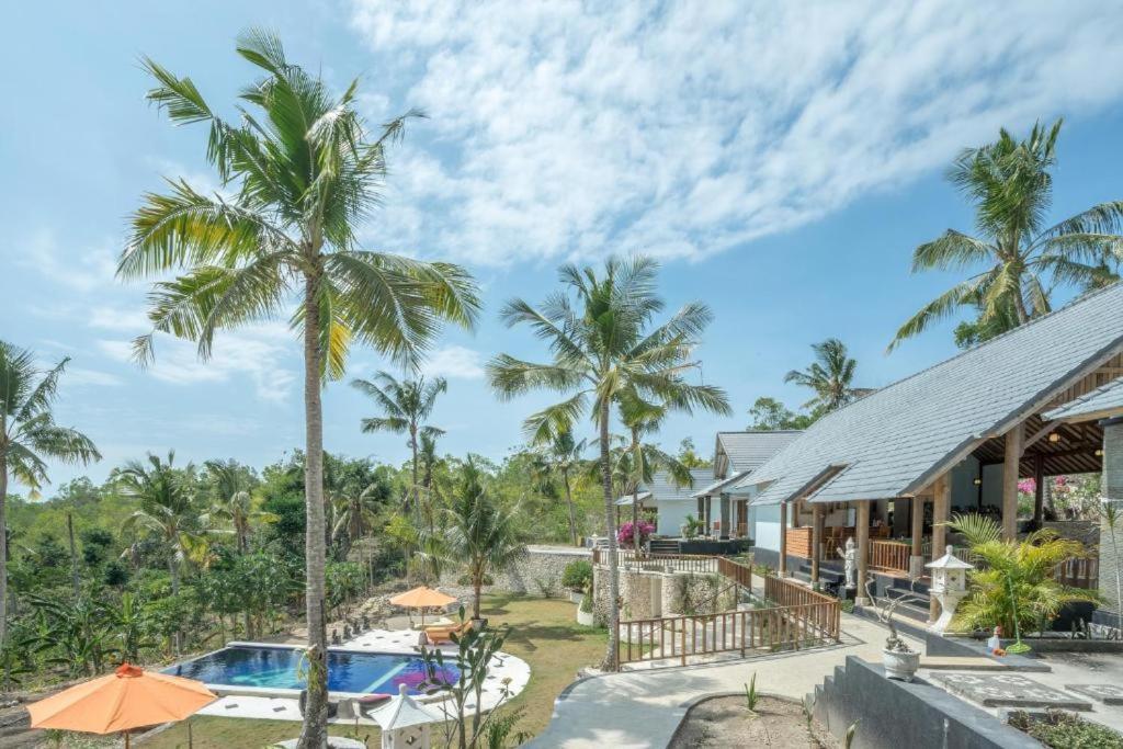 Villa Ume Tenang ヌサペニダ エクステリア 写真
